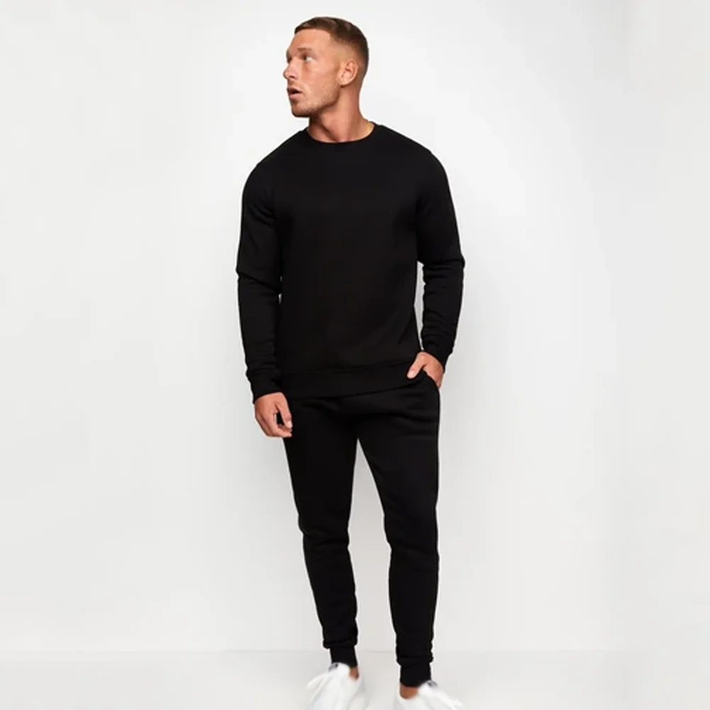 Лучший мужской спортивный костюм для зимы с логотипом под заказ | Высококачественные спортивные костюмы с логотипом и размерами на заказ