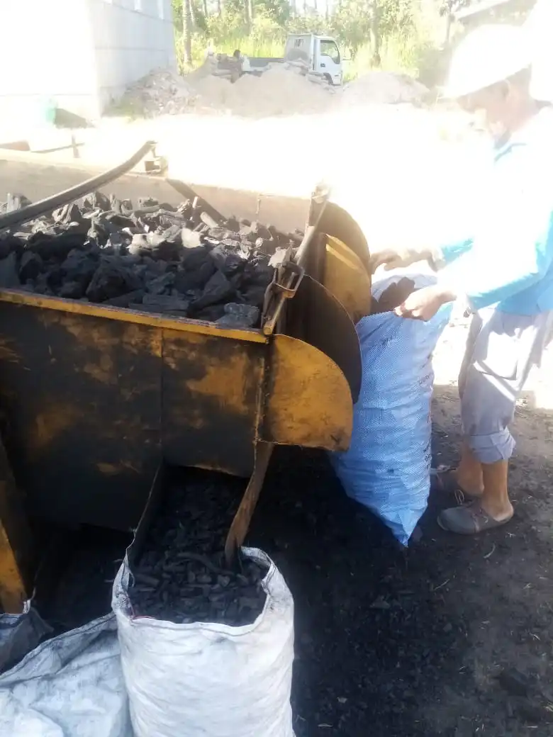 Уголь для барбекю // низкая цена высокого