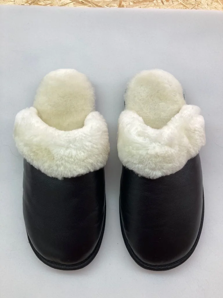 Indoor Fur Slippers Leahter Australian Sheepskin EVA Outsole Natural fur 100% Color Slippers For Home