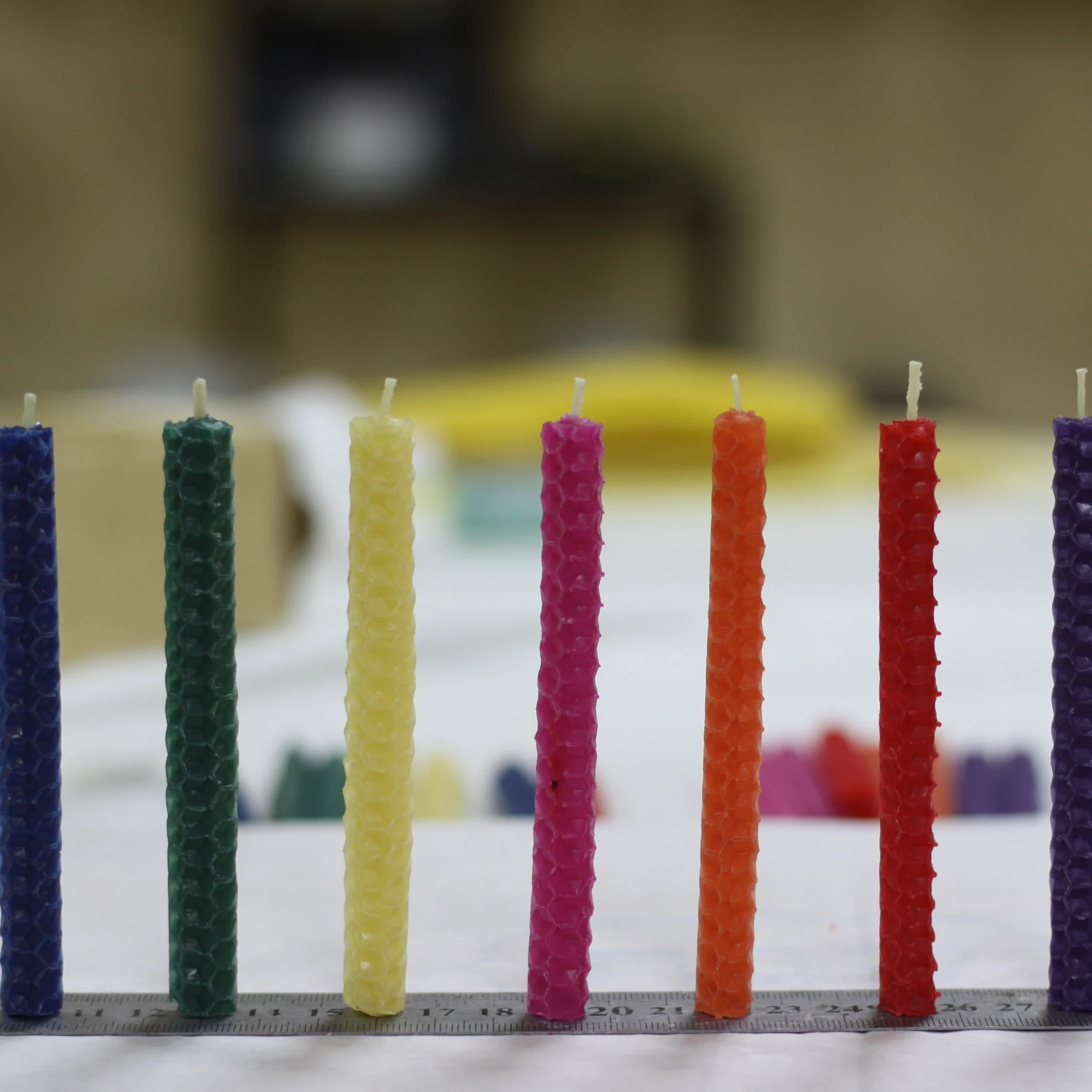 
100% Wholesale Handmade Natural Bees Wax Beeswax Pilar 