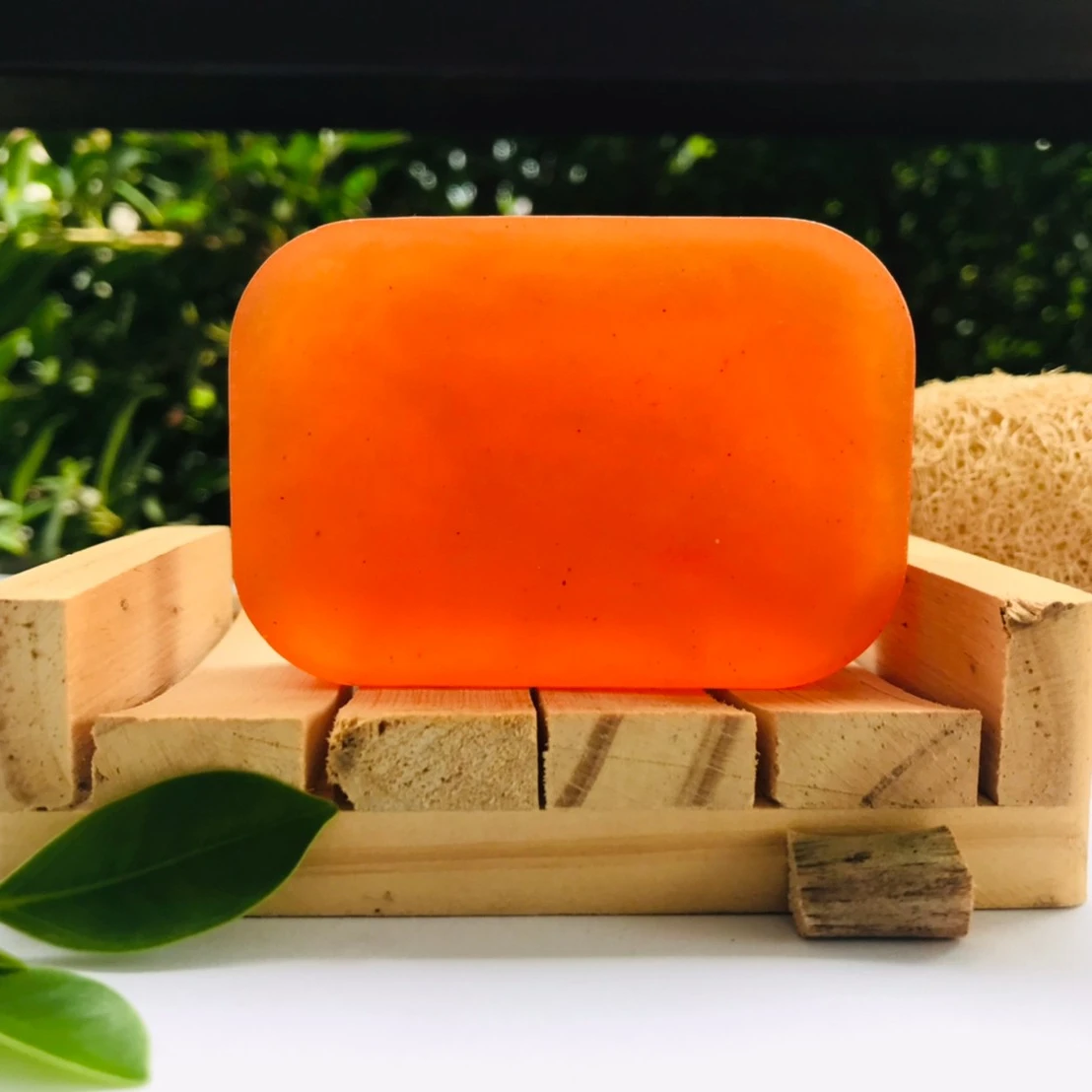 Wholesale Herbal Handmade Whitening Clean &Clear Soap Private Label Body Face Turmeric Tamarind Bath Manufacturer from Thailand