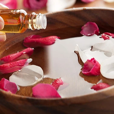 GMP ISO Certified Natural Bulgarian Rose Oil for Aromatherapy Cosmetics Spa Aroma Diffusers Purpose