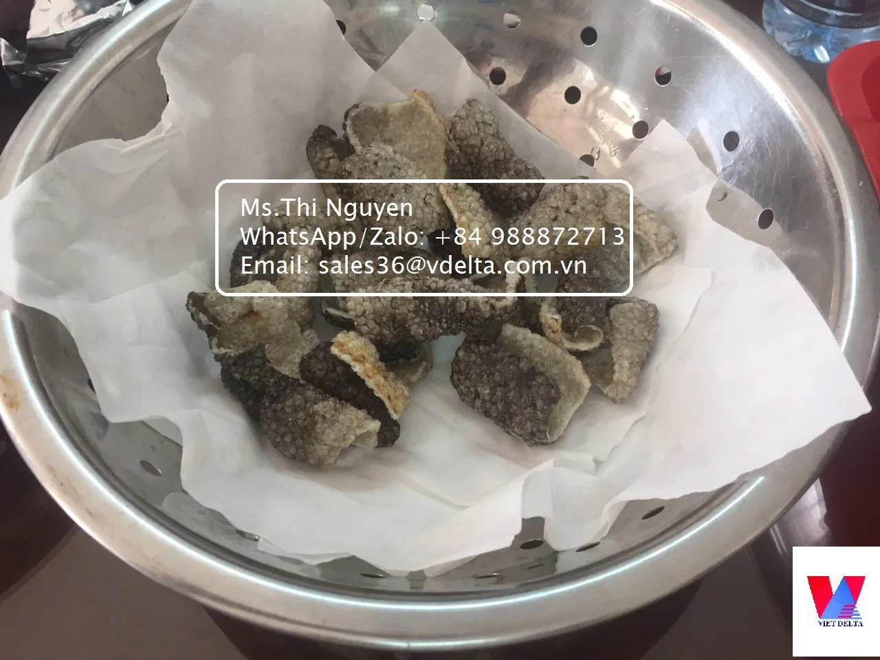 DRIED FISH SKIN / CRISPY FISH SKIN/ FISH SKIN SNACK - DRIED FISH SKIN NO SPICES FROM VIETNAM