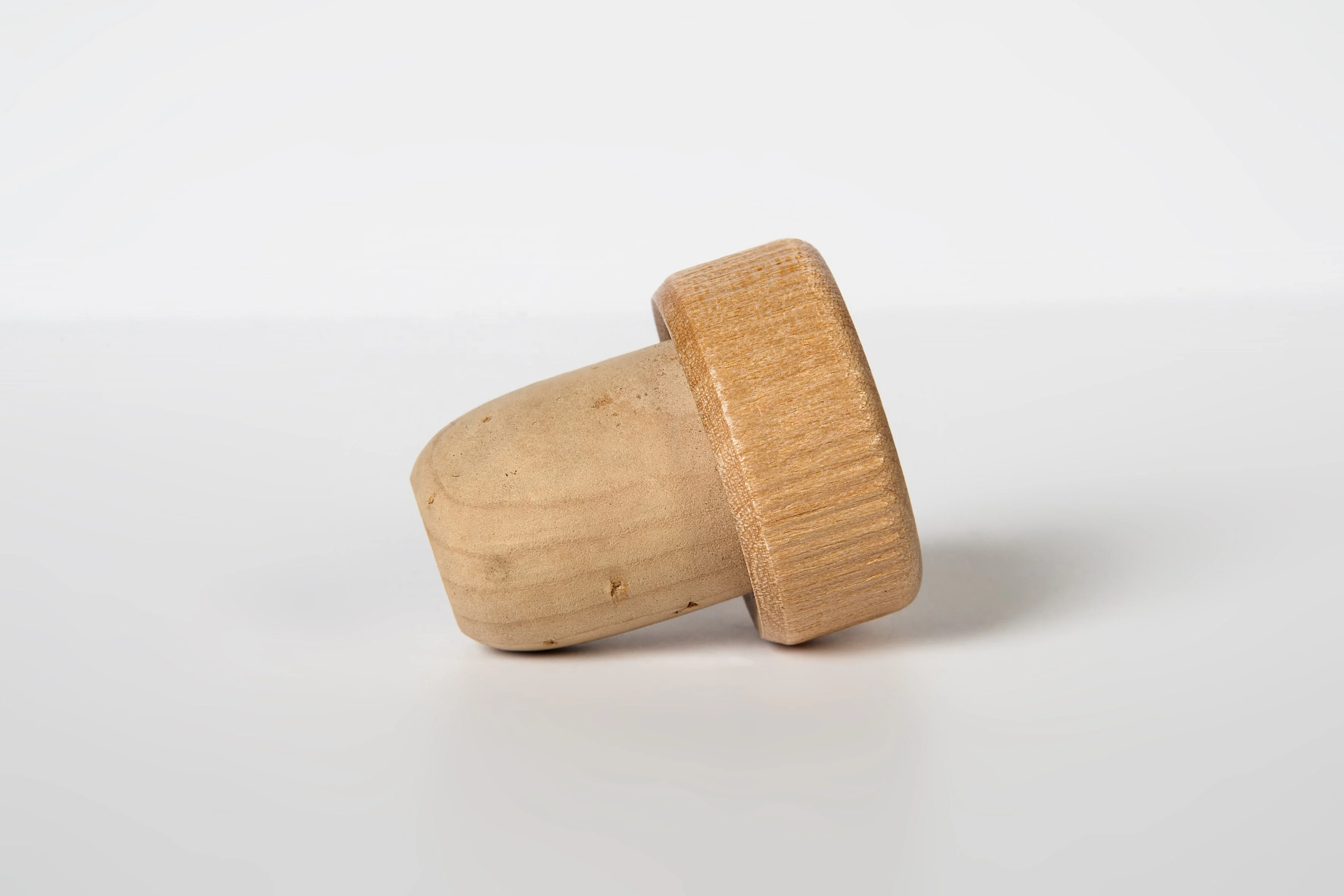 
Different Type of Bottle Closures, Wood & Plastic top Cork Stoppers 