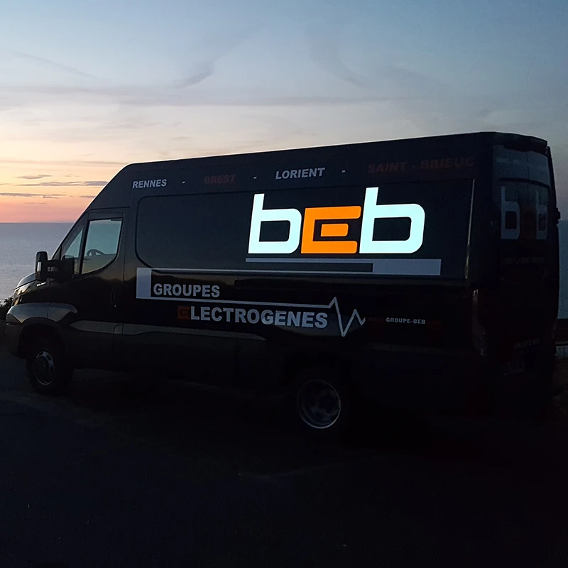 High Brightness Vehicle Glowing Advertising Signs