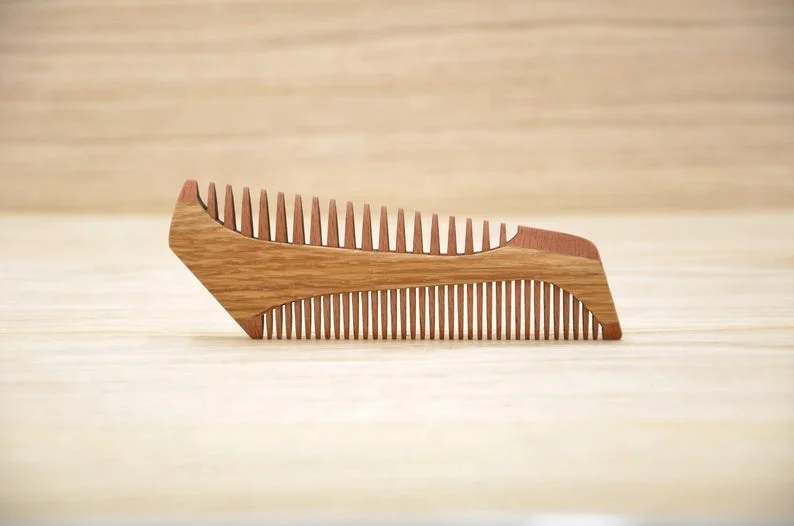 2021 World best selling products pocket wooden beard comb with leather case sandalwood beard comb For Sale