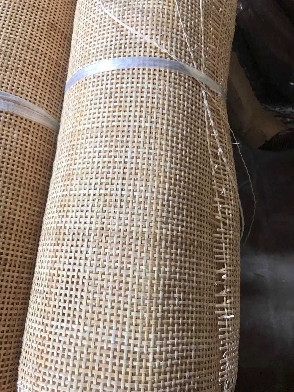 Top quality Natural Mesh Rattan Cane Webbing Roll Woven Bleached Webbing Cane Rattan Sheet