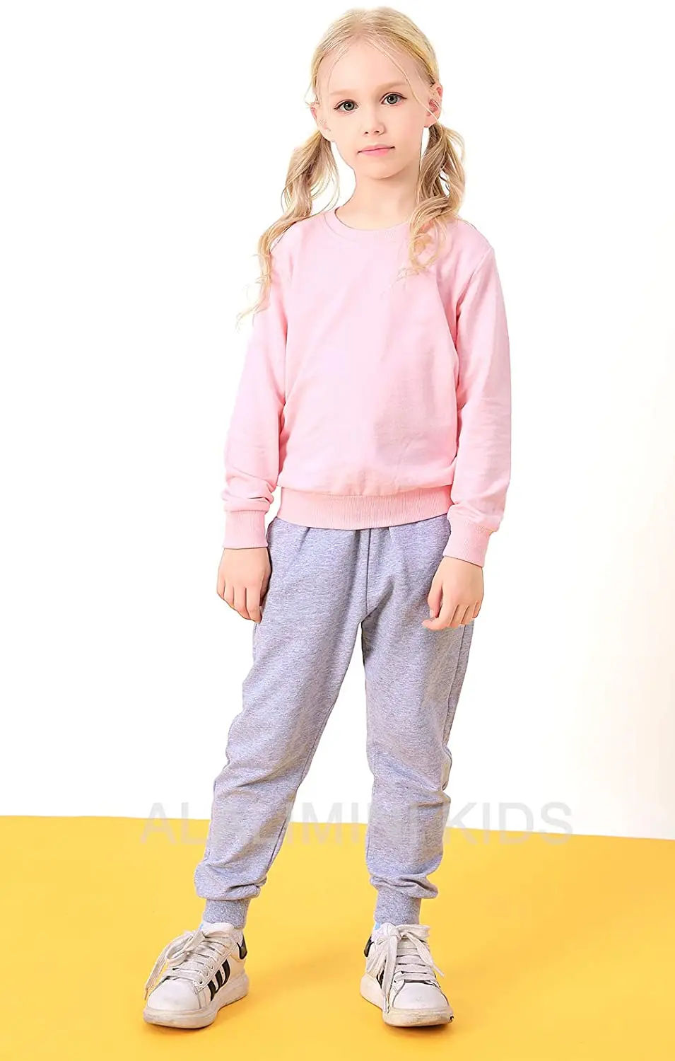 New Arrival Winter High Quality Sweat Shirt Embroidery Sweatshirt for Kids Brothers and Sisters kids