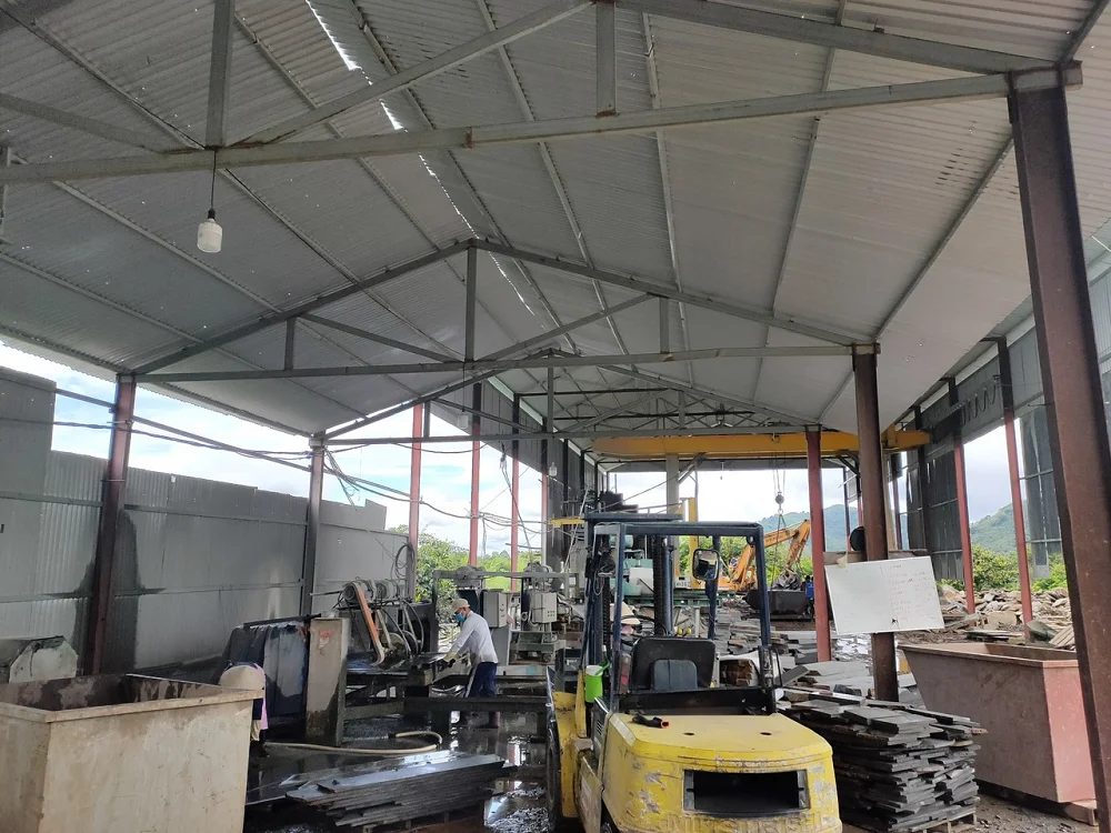 High Quality Small Slab ELA Stone Rustic Park Farmhouse Villa Hotel Tumbled  Basalt Stone from Vietnam