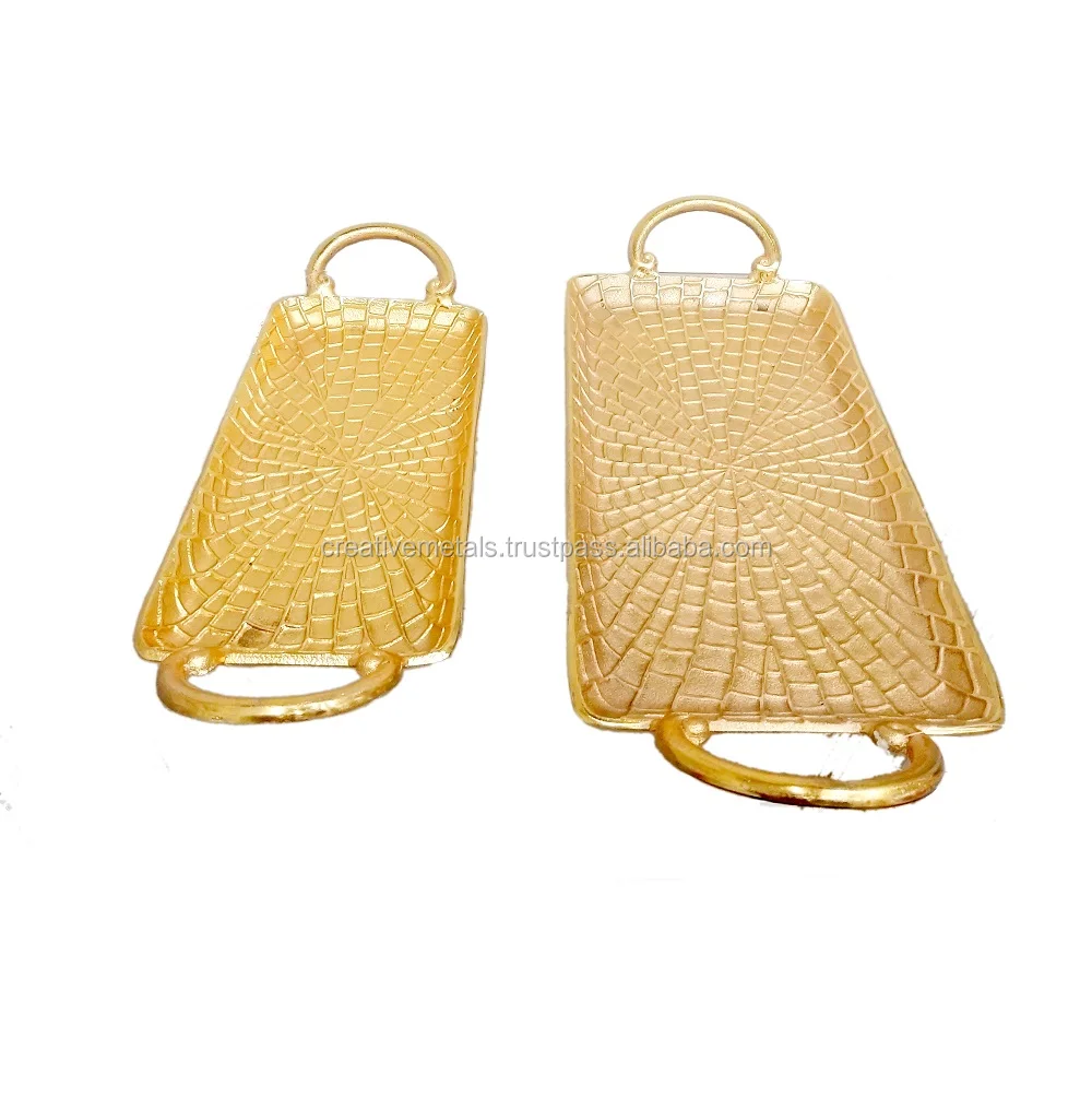 Gold Spider Shape Metal Solid Luxury serving platters Spider Metal Tray with Handle at wholesale price
