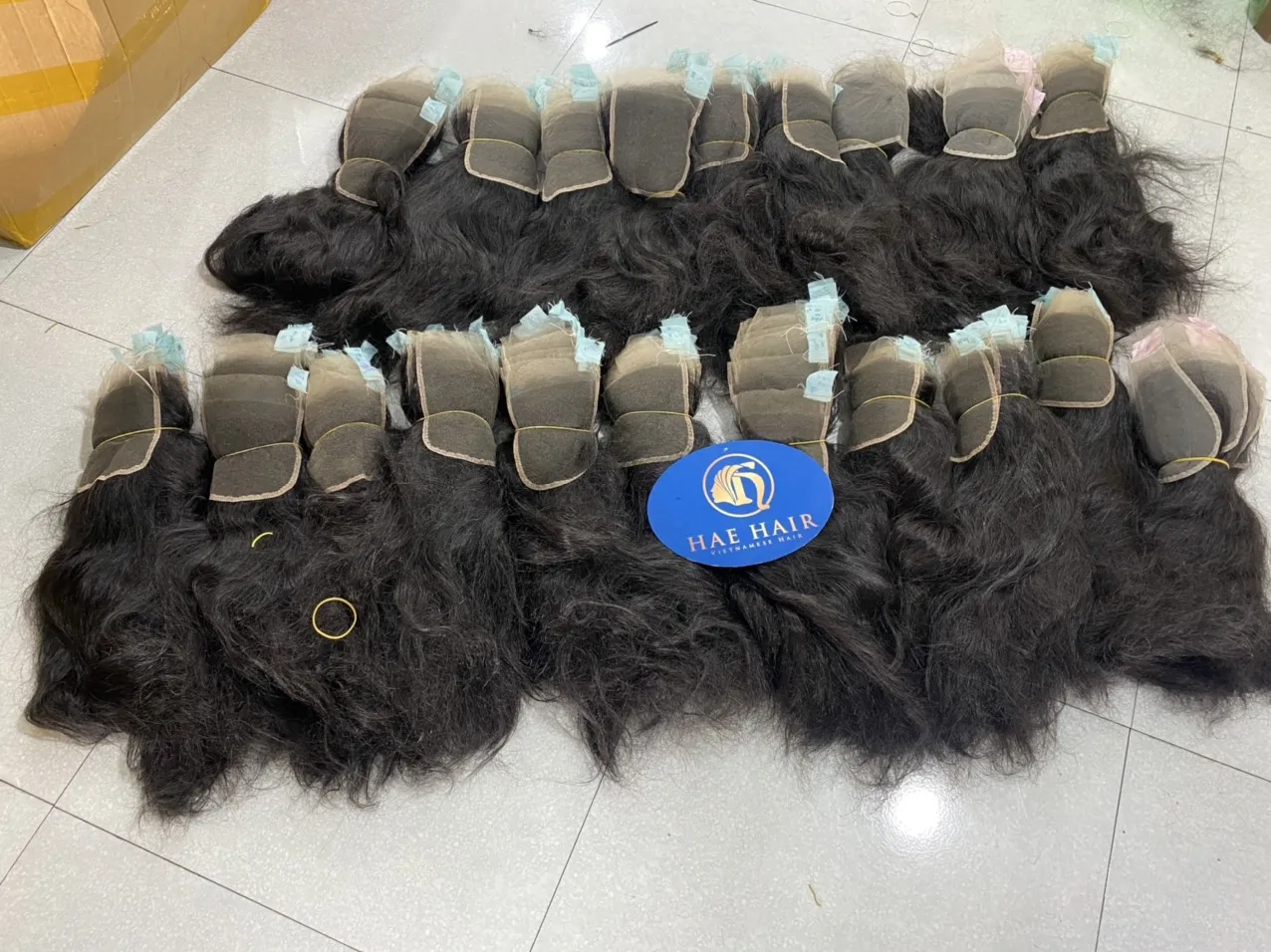 Натуральные высококачественные фронтальные человеческие волосы для наращивания кутикулы с лиственными волосами высокое качество оптовая цена