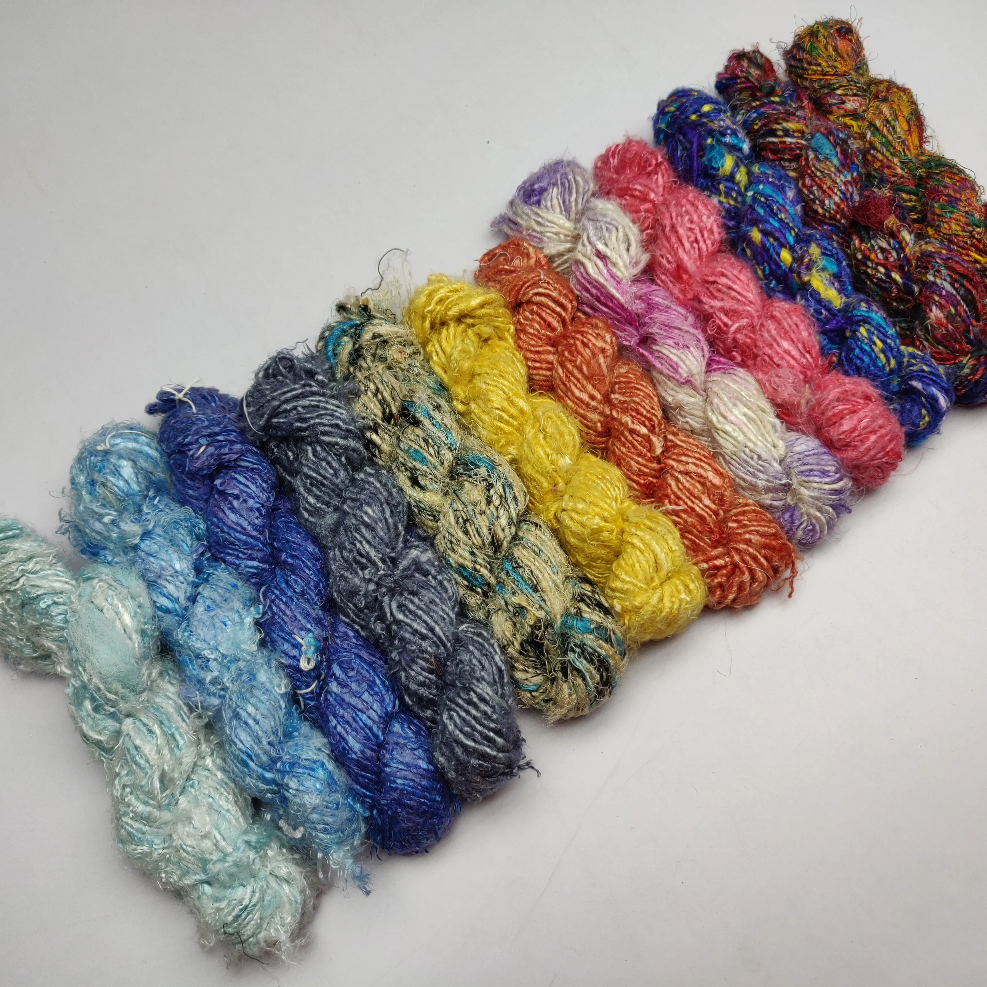 banana Yarn for Knitting and Weaving Yarn 100 Pure Ring Bag White Customized Anti Technics Item Flame Packaging Pattern Organic