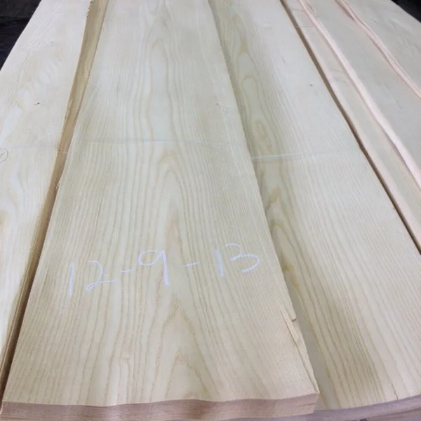 Crown Cut White Ash Wood Veneer for Interior Furniture