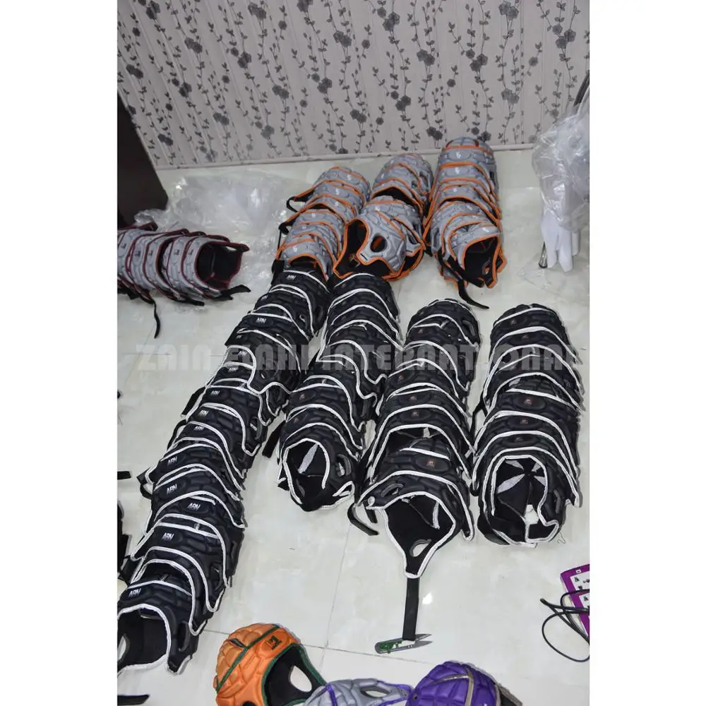 
Pakistan Factory Made Rugby Helmet Waterproof EVA Football Headgear Helmet Men Soft Shell Cheap Price Helmets 