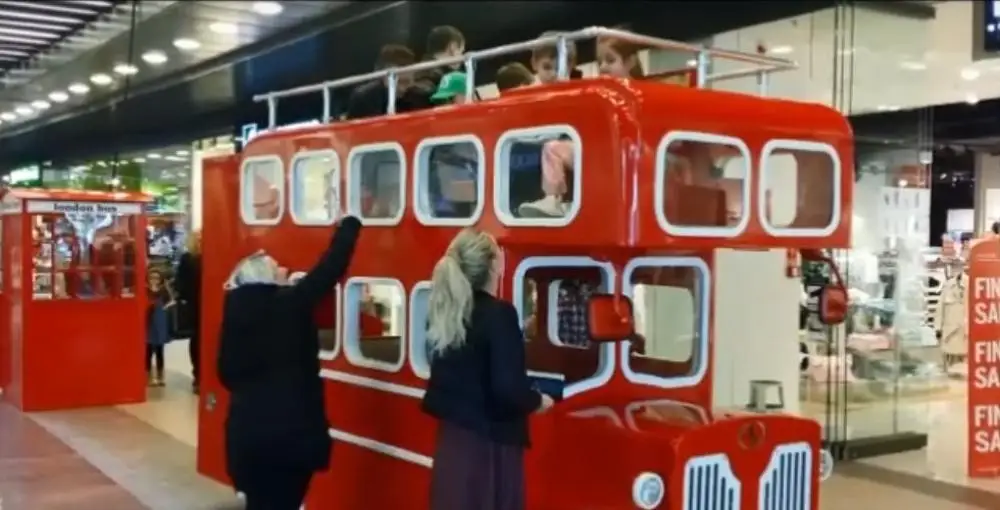 
Trackless Train and Electric London Bus 