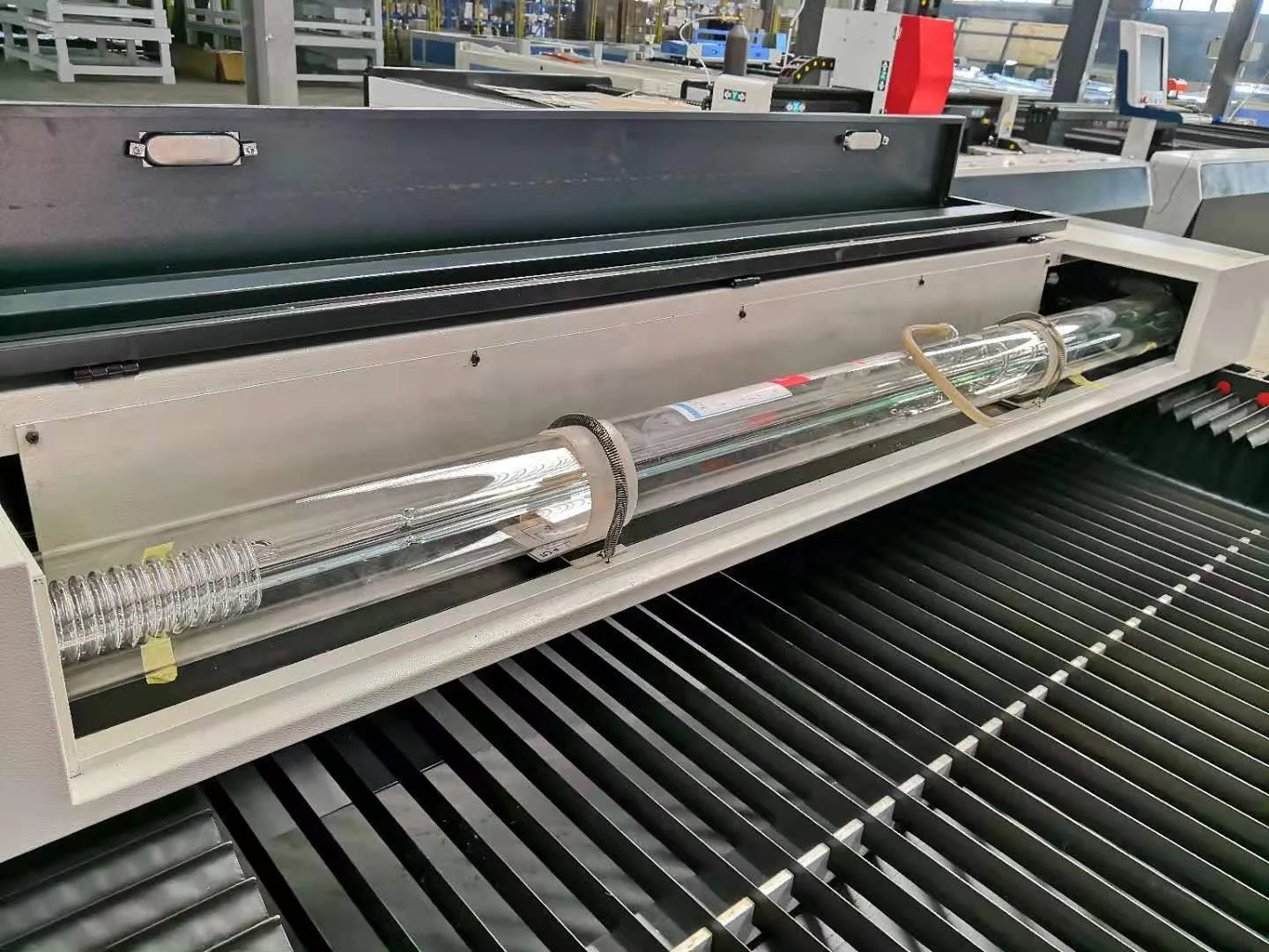 co2 laser engraving and cutting machine leather wood laser cutting machine acrylic laser cutting machine