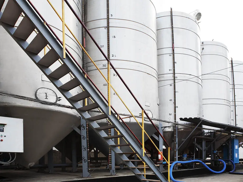 
Refined and Crude Sunflower Oil made in Malaysia 