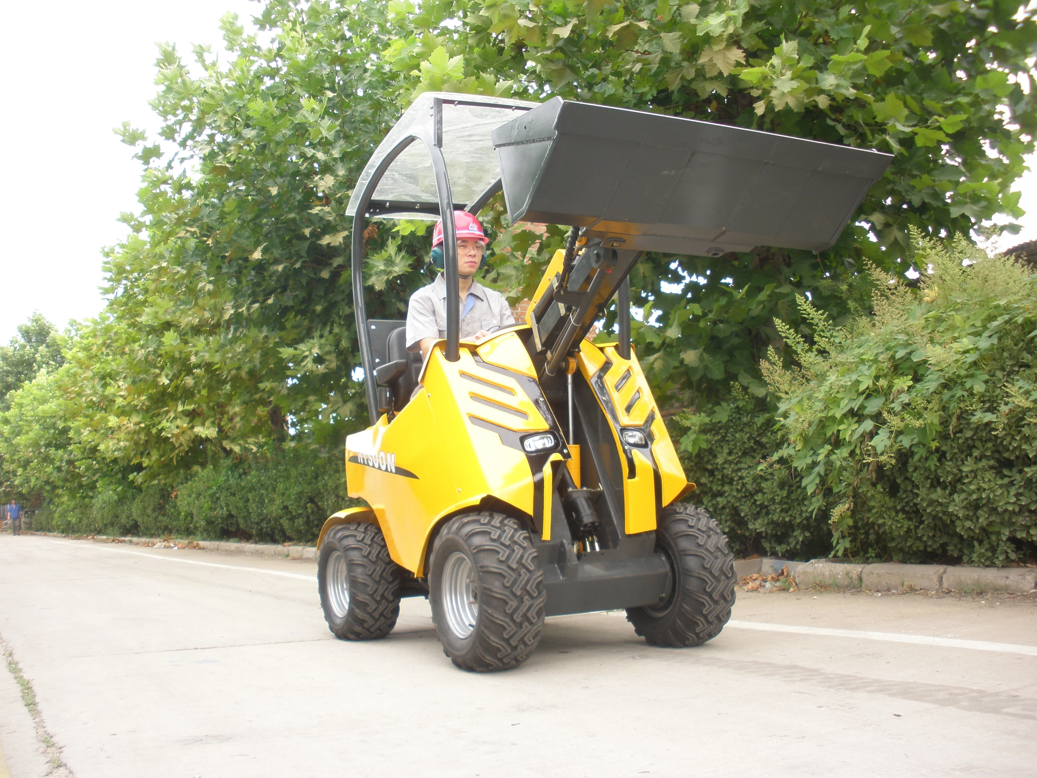HOT SALE!!! Crawler Mini Skid Steer loader ht200