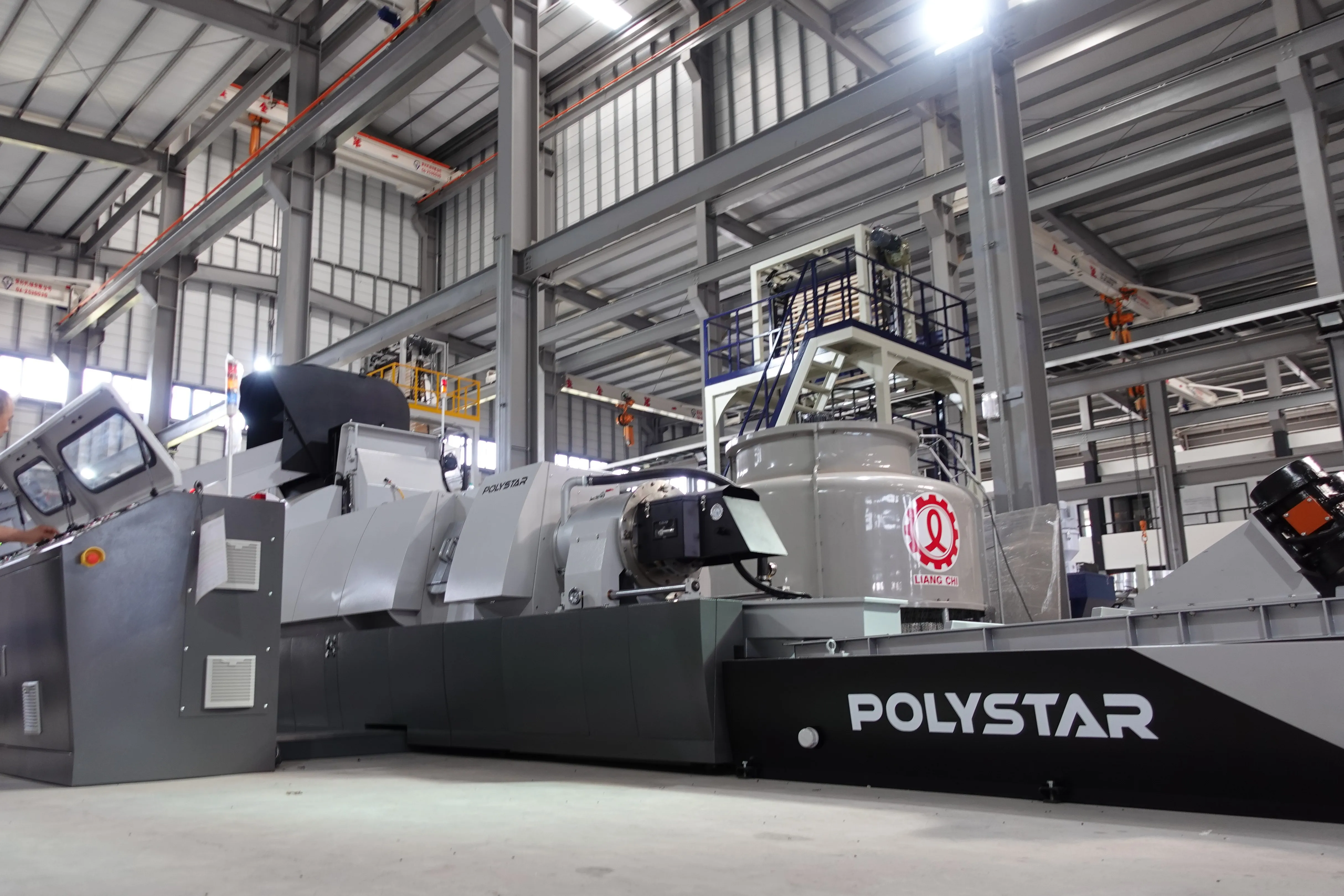 Крупногабаритный измельчитель отходов система комплексной переработки