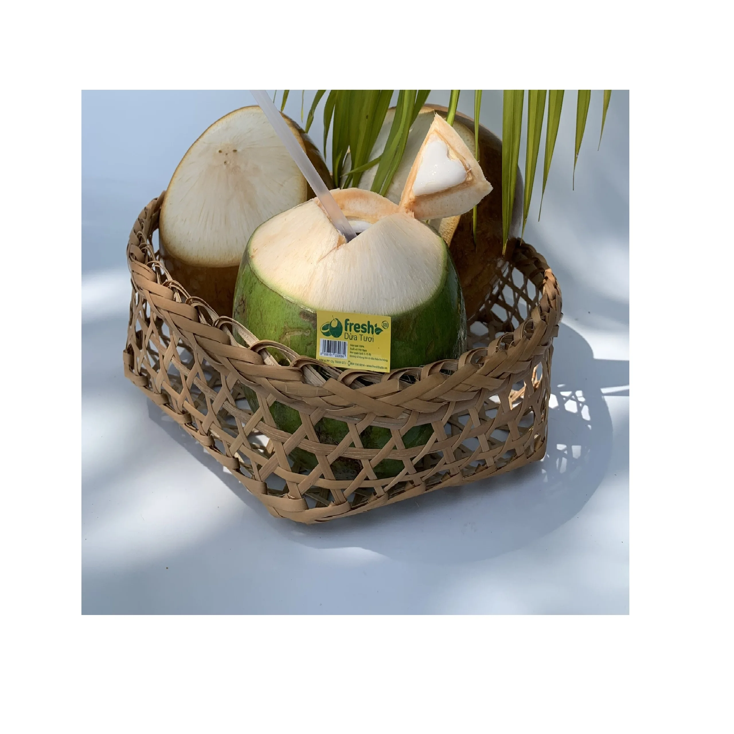 Semi-Husked Young Coconut Green or red Colours Hat Cut Shape Fresh Organic Coconut from Vietnam
