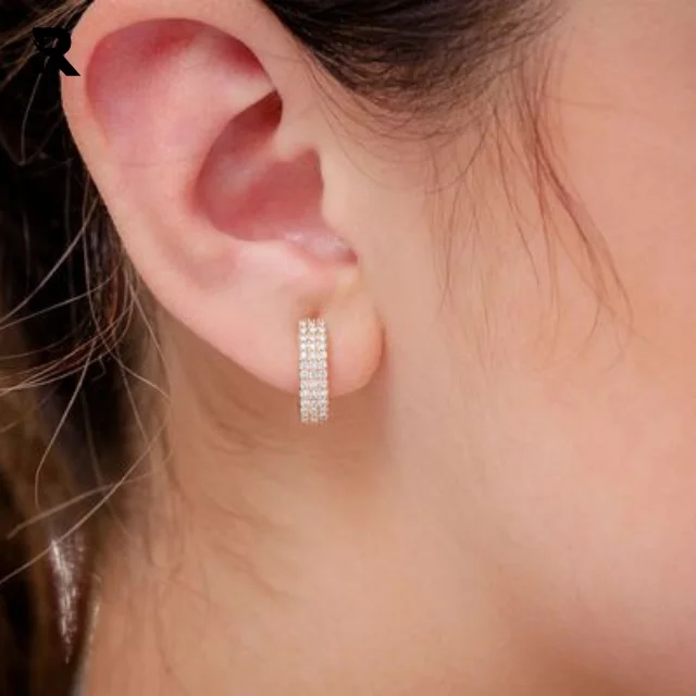 Three Row Huggie Hoop Earrings Delicate Earring Gold Plated Fashion Jewelry for Women New Style Antique Hoop Earrings With Stone