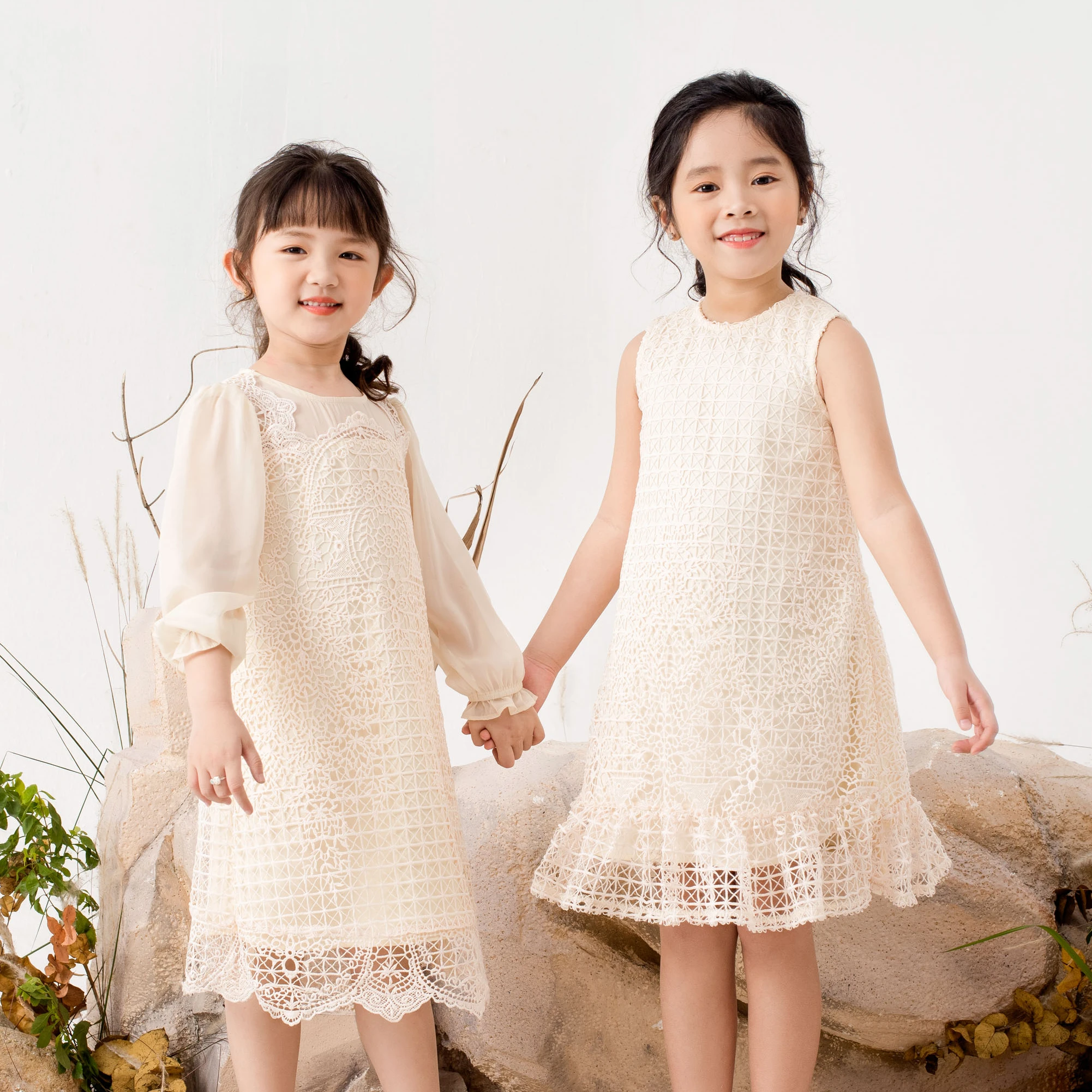 
Детское кружевное вечернее платье принцессы с длинными рукавами для девочек; Детское платье с рукавами-фонариками; Осеннее экологически чистое платье с вышивкой; Большие размеры 