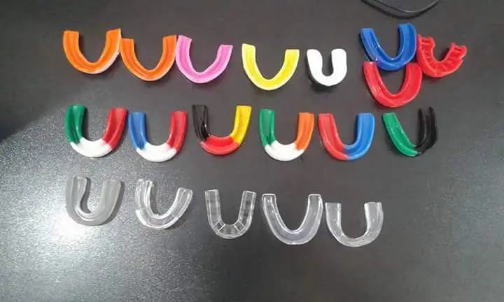 Taekwondo Boxing Gum Shield Mouth Guard 2019 Standard Model Assorted Color Case Pink Clear Wholesale Black Custom Print Red Blue