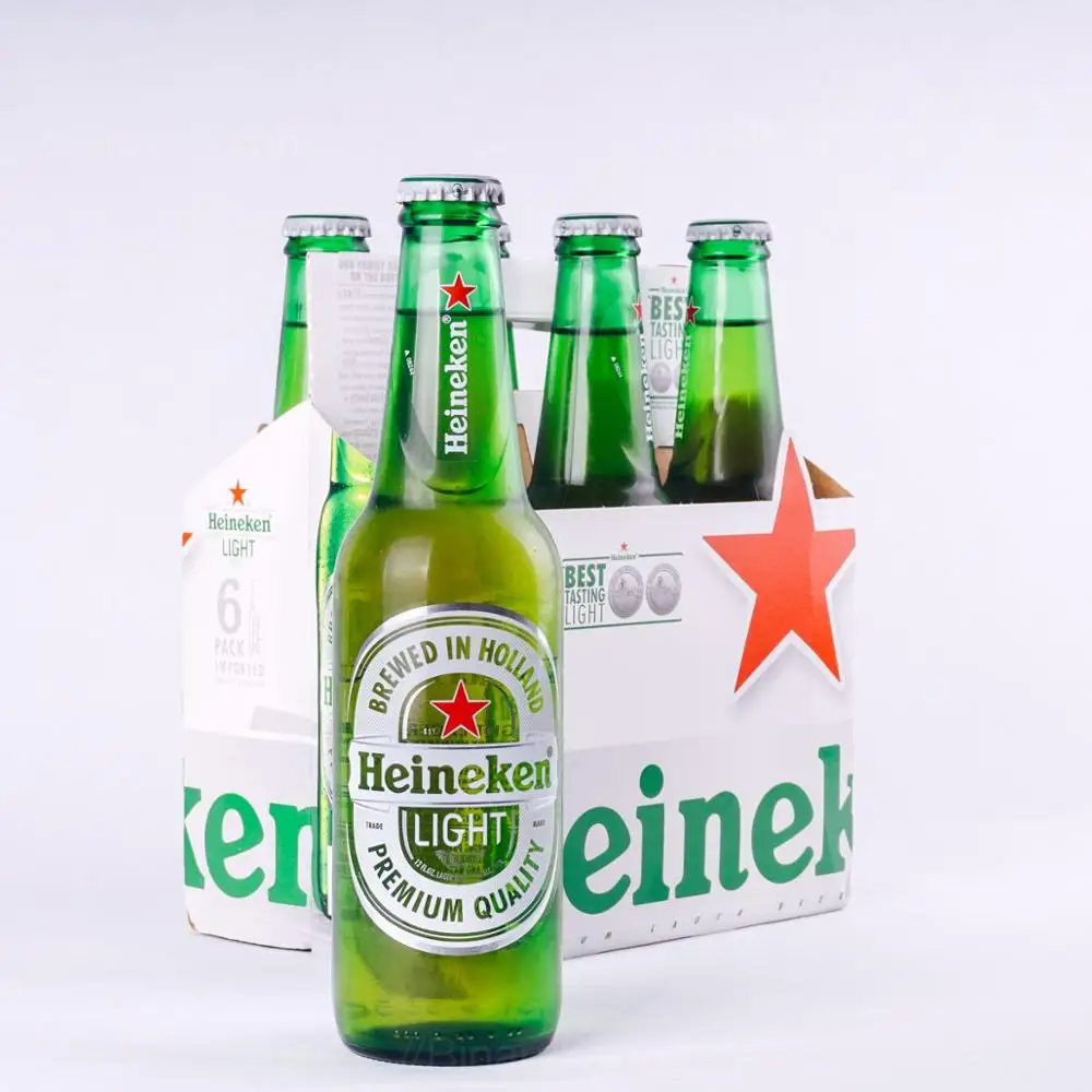 Heineken 0 без спирта бутылки пива.