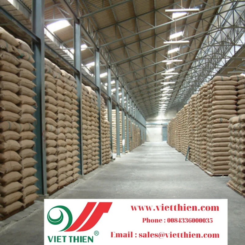 Кофе Арабика является ведущим популярным кофе в мире целом а во Вьетнаме частности имеет маленькие и низкие листья