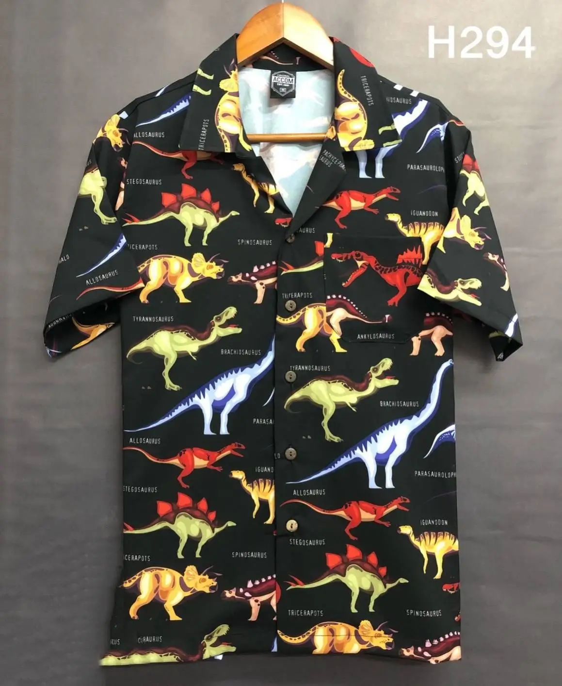 
Summer Hawaiian Beach Wear Floral Eco-Friendly Flowered Leaf Wholesale Shirts Custom For MenStylish Clothing 