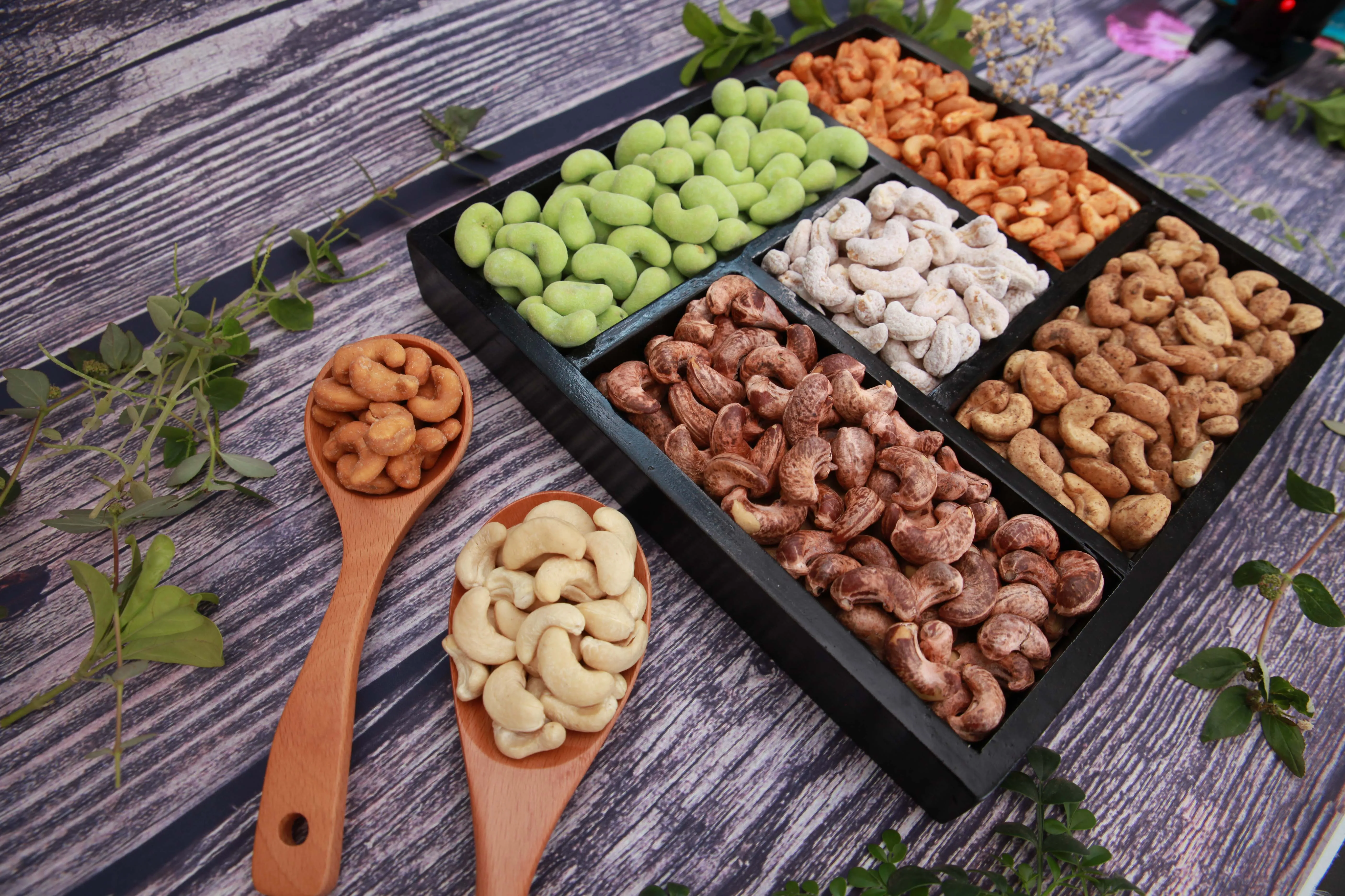 Жареные орехи кешью LAFOOCO Чили банка 270 г Вьетнам