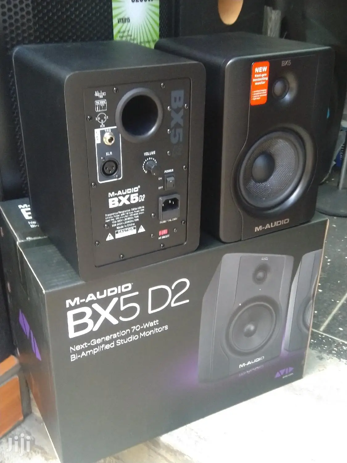 M Audio Bx5 Studio Monitor BUY 8 GET 2 FREE