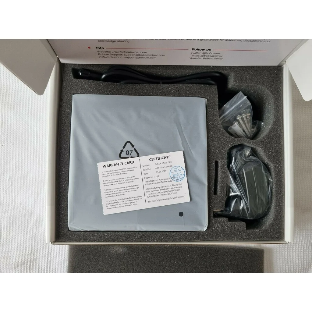 Newly Stock Helium Hotspot Bobcat Miner 300 Helium HNT Hotspot (US915) (EU868)