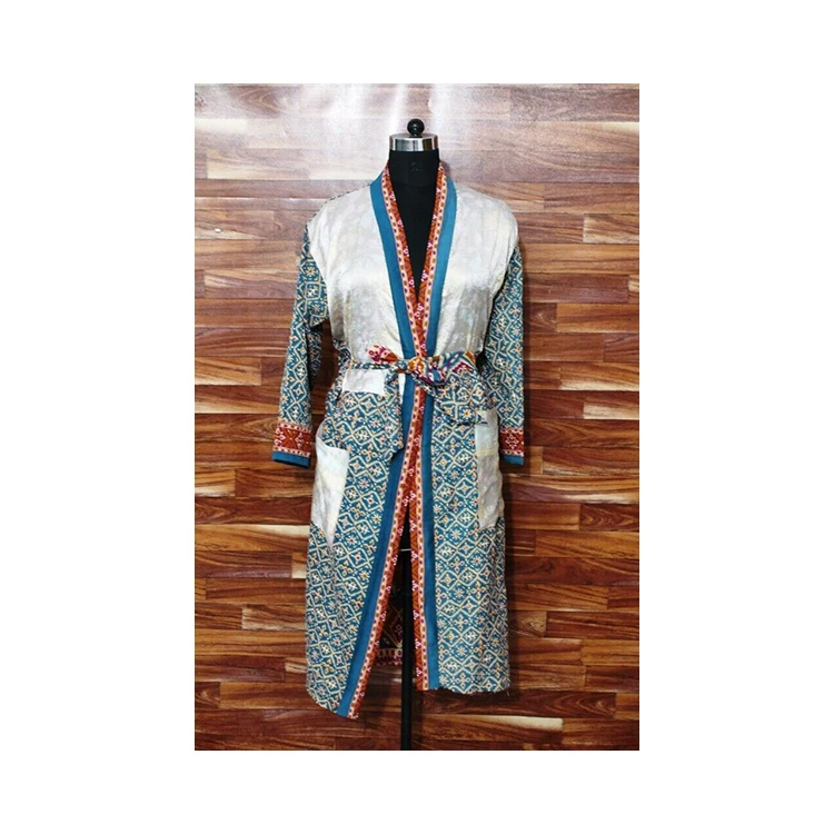 Best Quality Dress Vintage Pure Silk Saree Handmade Women Beachwear Mid Length Kimono Dress available in All Sizes
