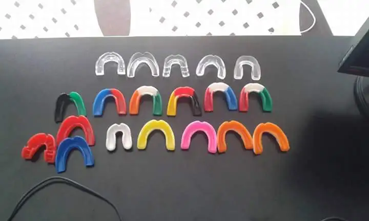 Taekwondo Boxing Gum Shield Mouth Guard 2019 Standard Model Assorted Color Case Pink Clear Wholesale Black Custom Print Red Blue