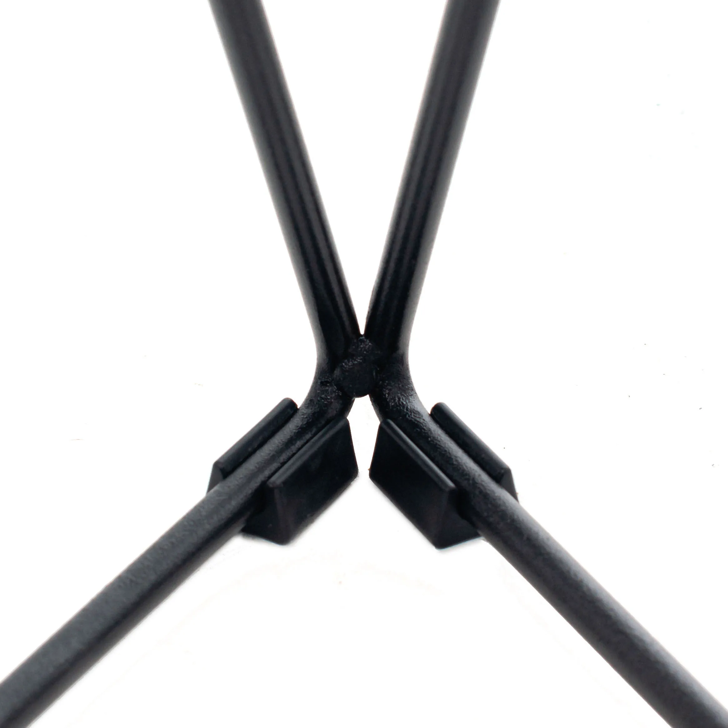 Modern Bar Stool Metal Wire and Wood Commercial Bar Furniture Hotel and Home Chair