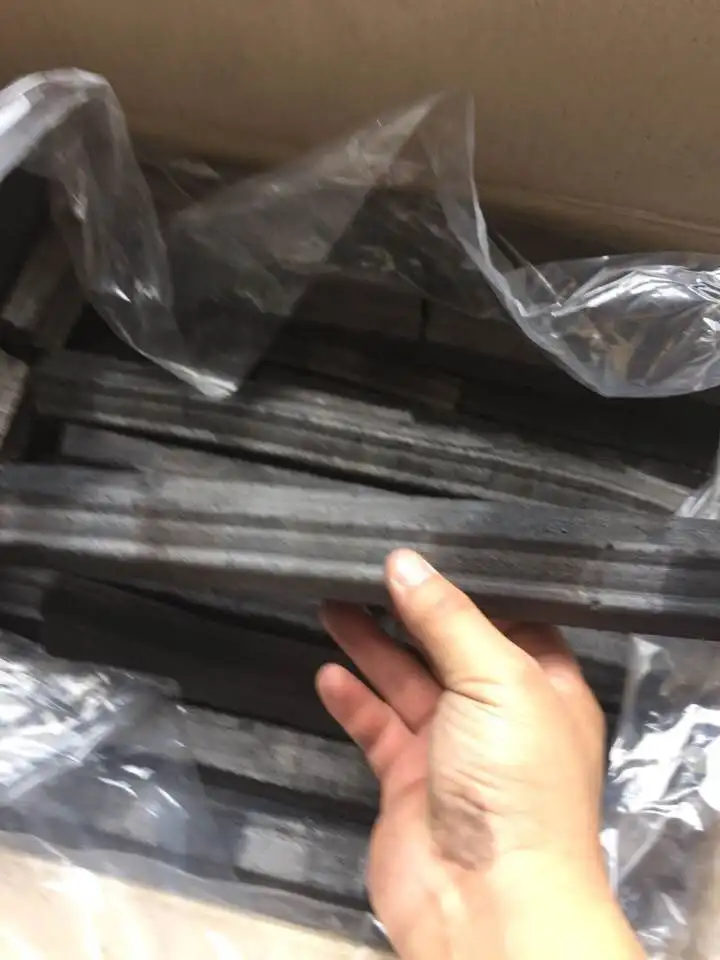 HIGH QUALITY/VIETNAMESE SAWDUST BRIQUETTE CHARCOAL BBQ/ LONG LASTING LOW ASH