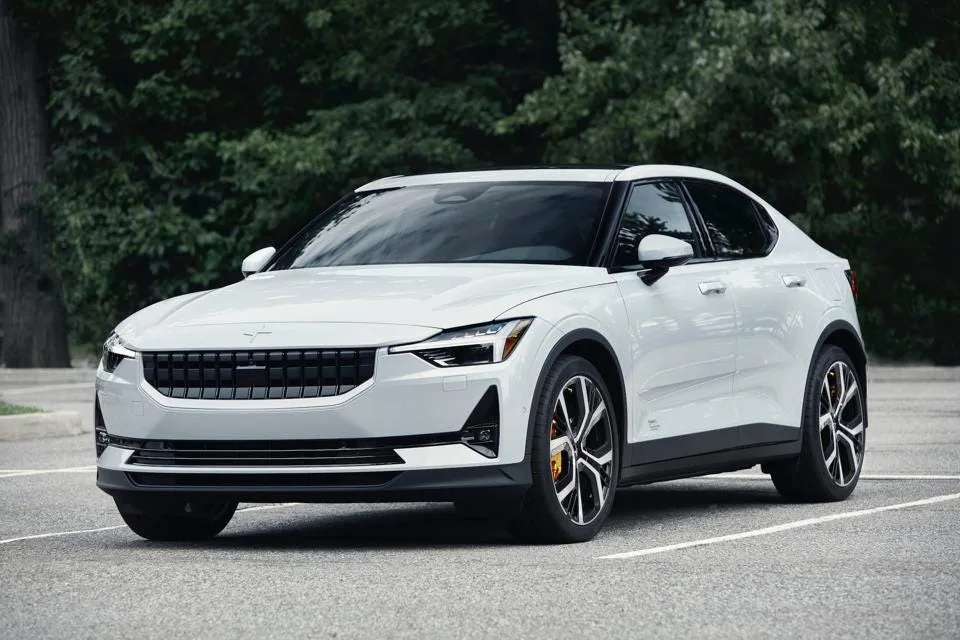 Новый электрический спортивный автомобиль для