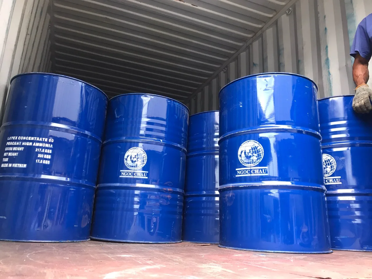 NATURAL RUBBER LATEX HA 60% DRC RAW LATEX RUBBER LIQUID MATERIAL IN VIETNAM HIGH QUALITY