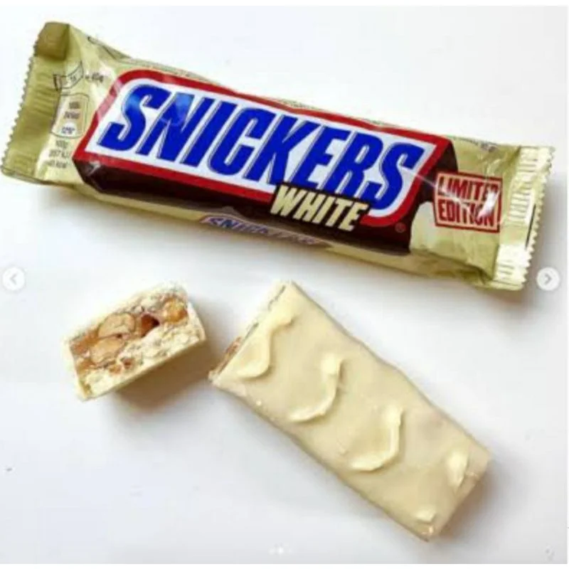 Snickers White Protein Bar (1 piece)- 20g of protein with Peanuts Caramel and Real Milk Chocolate