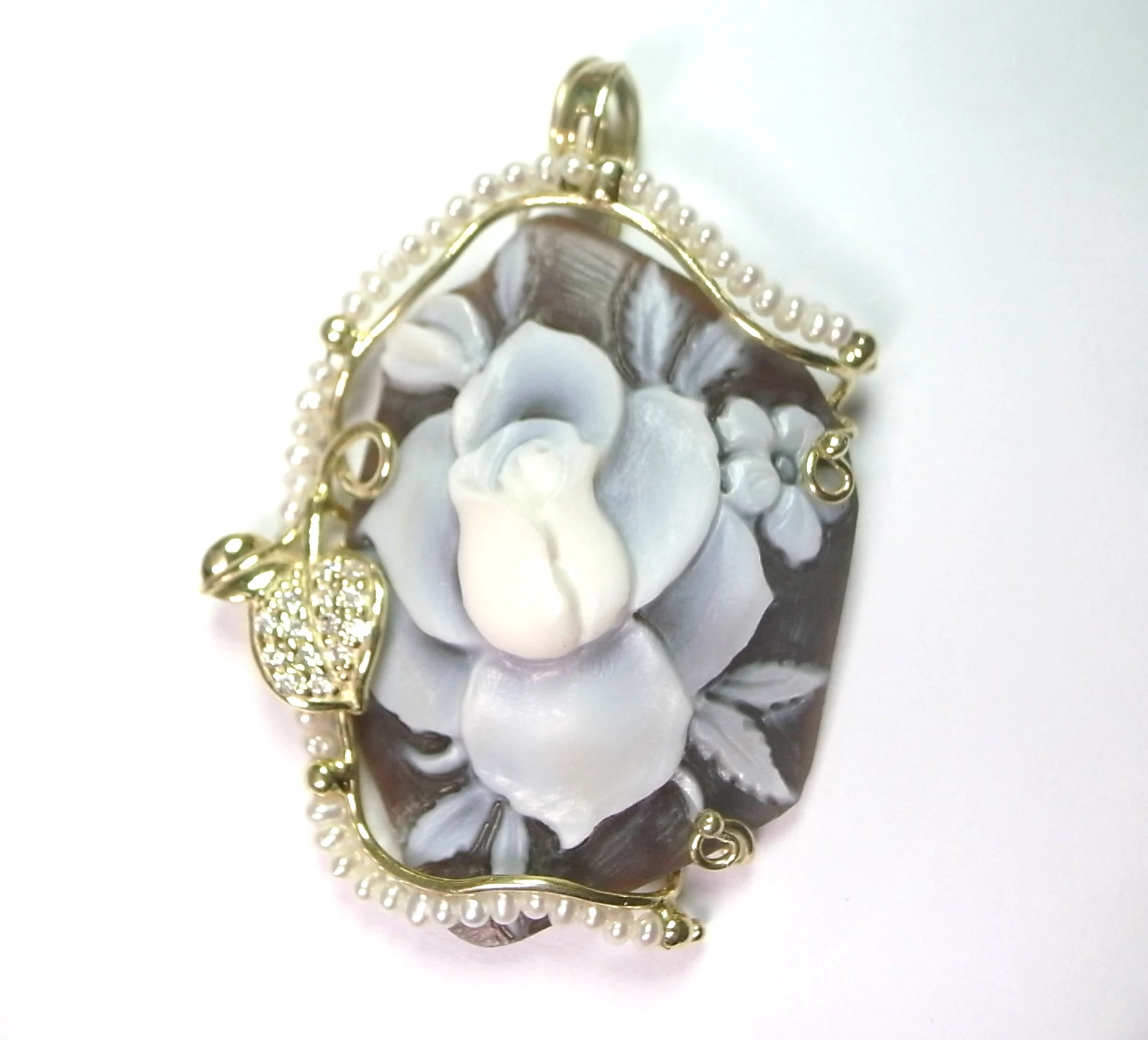 Flower Cameo pendant Set in Silver with brooch Made in Italy Charm Pendants 925 Sterling Silver Pendent Rhodium Plated Vintage