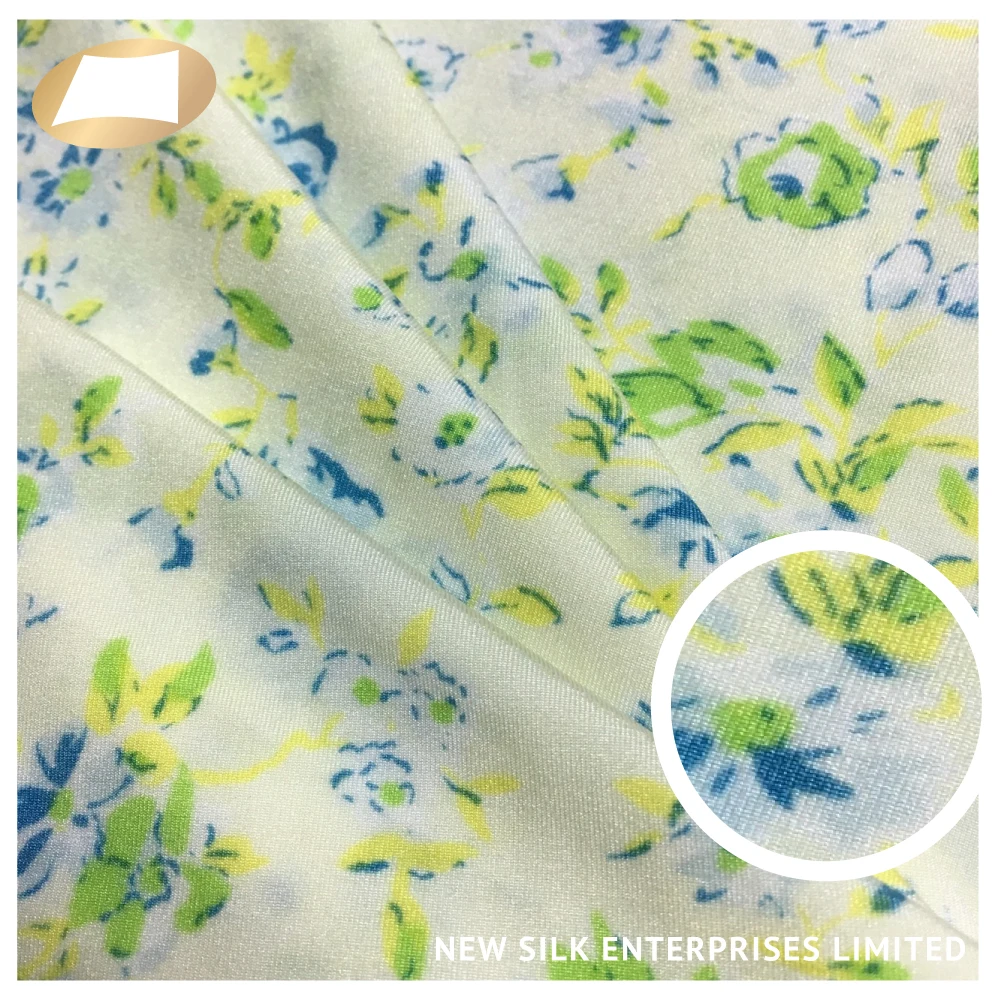  High elastane 78 polyamide 22 lycra elegant flower printed shinny look fabric for