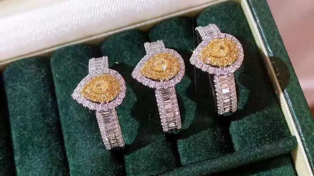 High-end Yellow Natural Gemstone Solid 18K Diamond Pear Shape Ring For Women