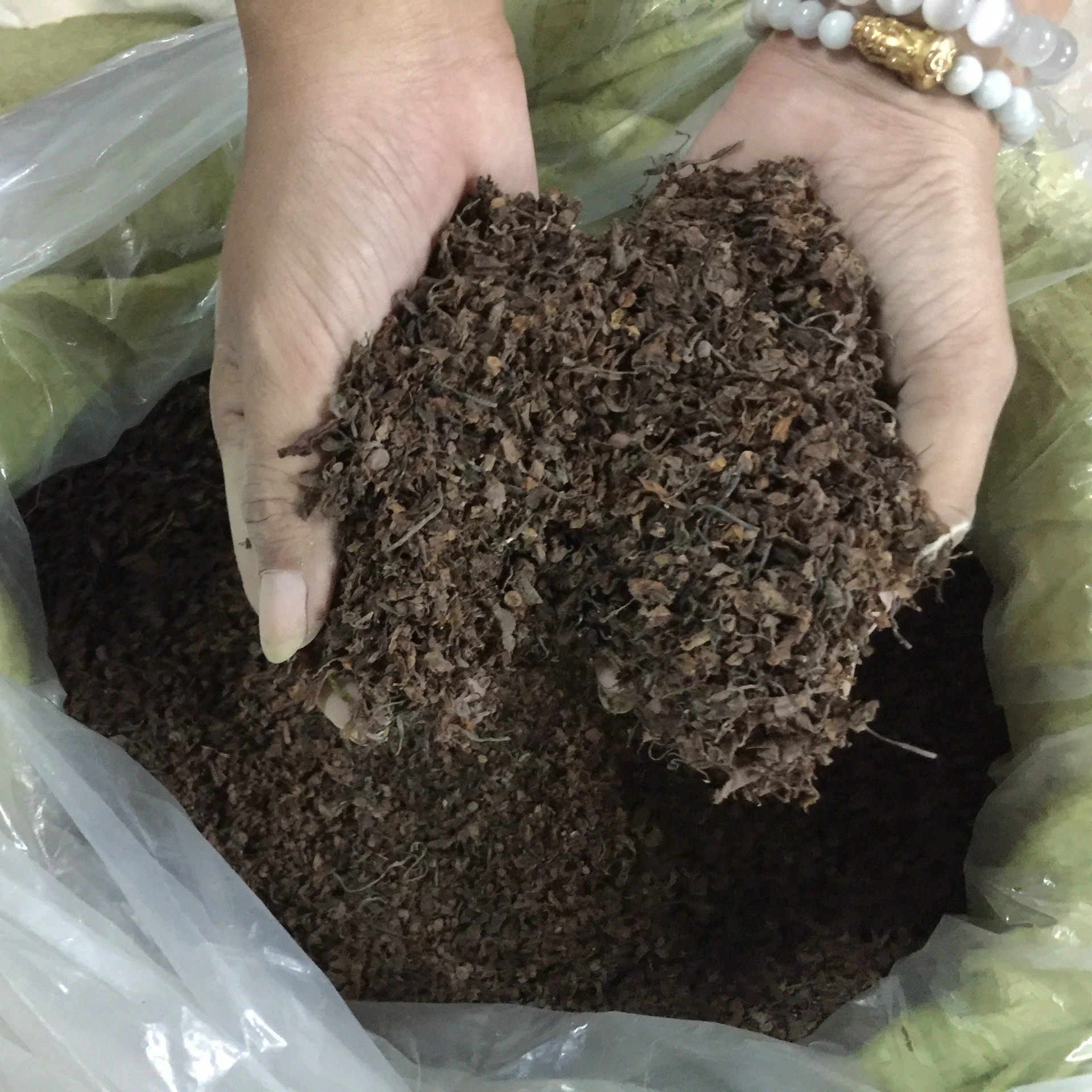 Сушеные на солнце морские водоросли из Вьетнама по лучшей цене WhatsApp или Wechat: + 84383874313 мистер Фат