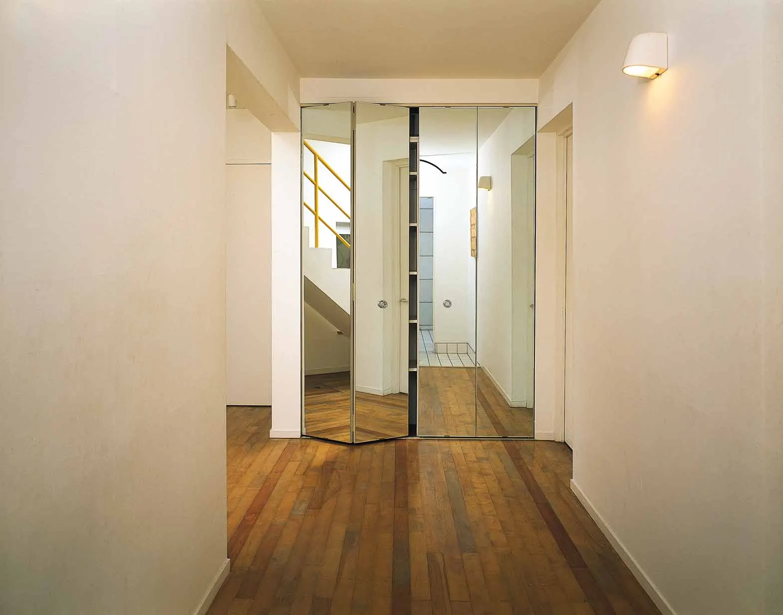 
Steel Folding Door with Mirror for Interior Wardrobe 