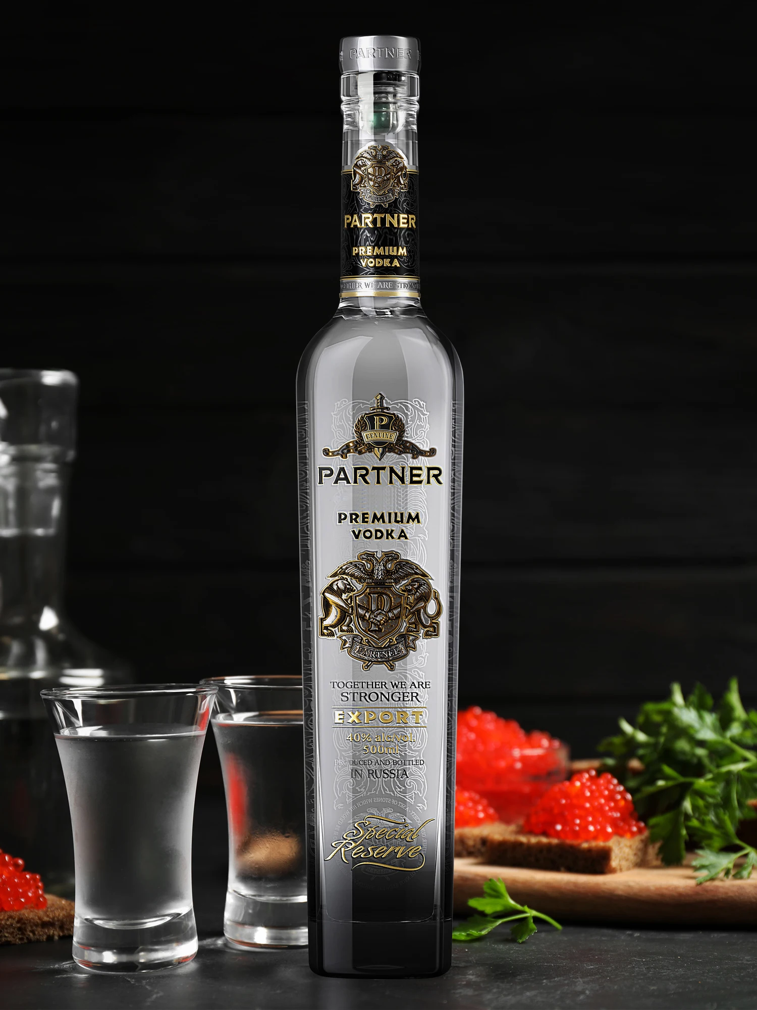 Стеклянная бутылка для спирта высшего качества класса «Люкс», 700 мл, «Партнер» (Индивидуальная Подарочная коробка), русская натуральная водка