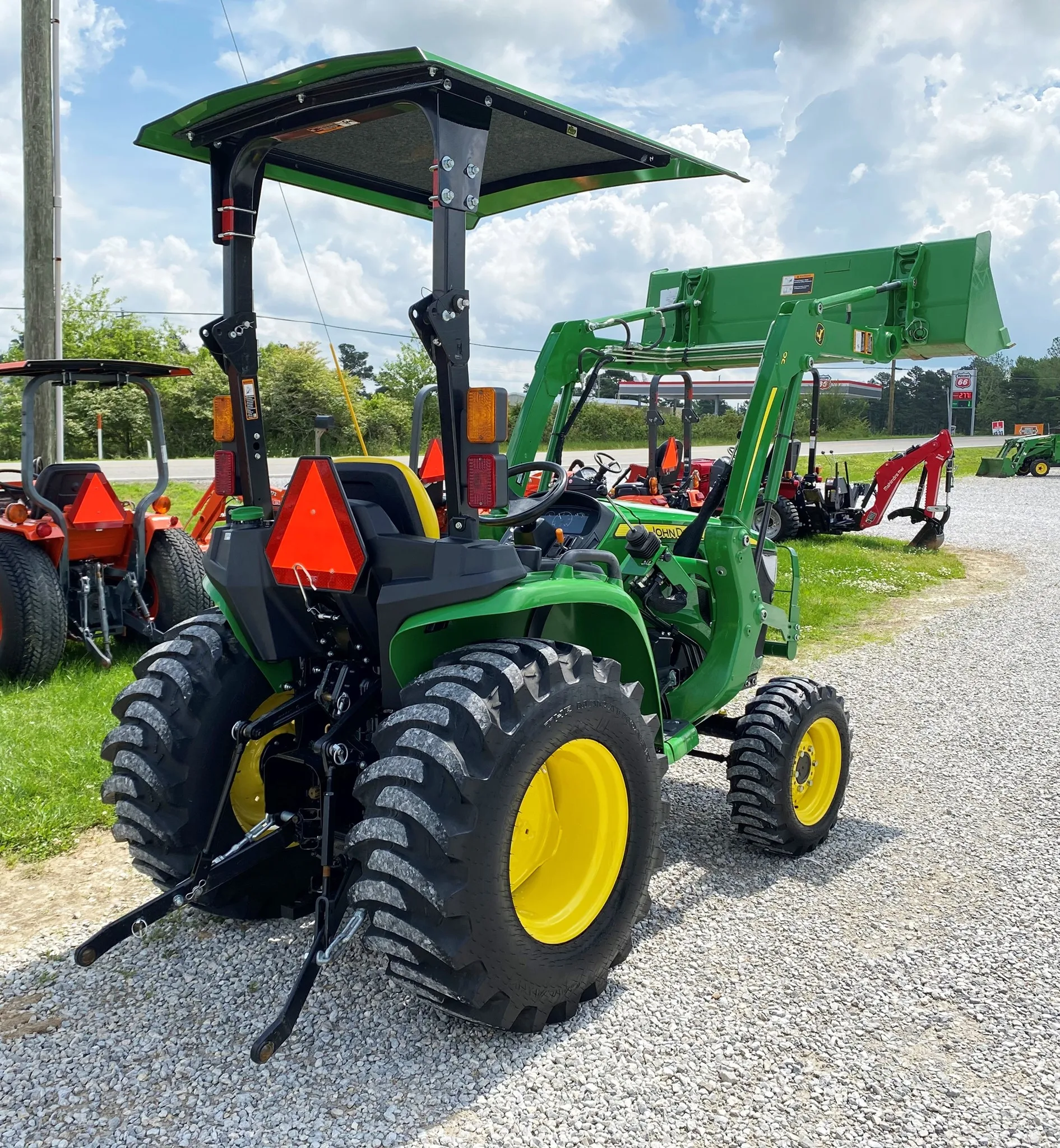 Б/у 2019 John Deere 3025E 4x4 погрузчик