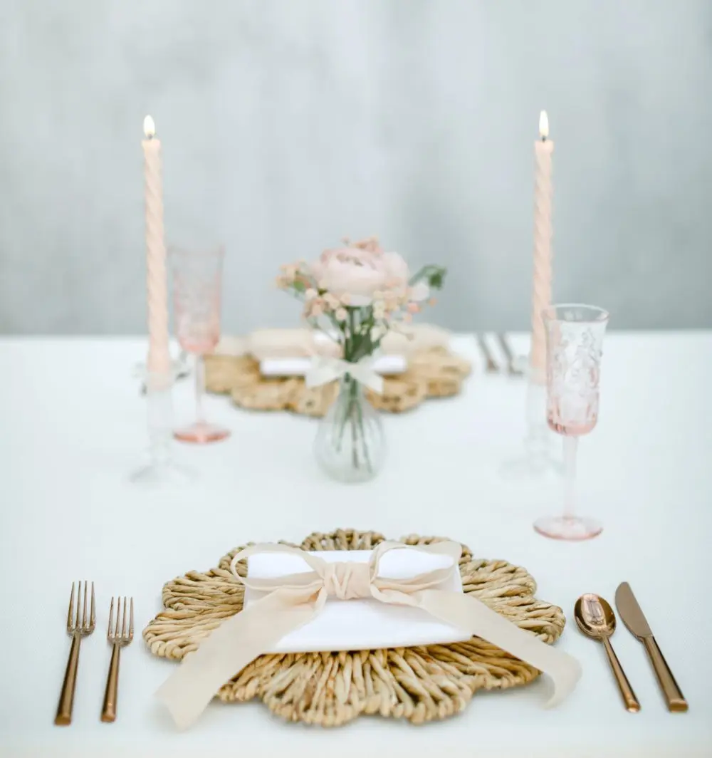 Hot Sale Beautiful flower shaped straw placemat Water Hyacinth Wall basket decor basket wholesale made in Vietnam Manufacturer