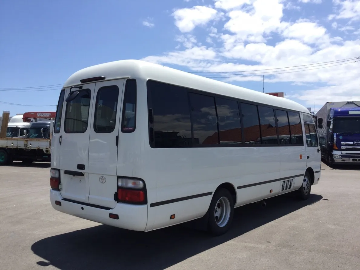Аутентичный Подержанный LHD / RHD Toyota Coaster Bus 2016 2017 2018 2019 2020
