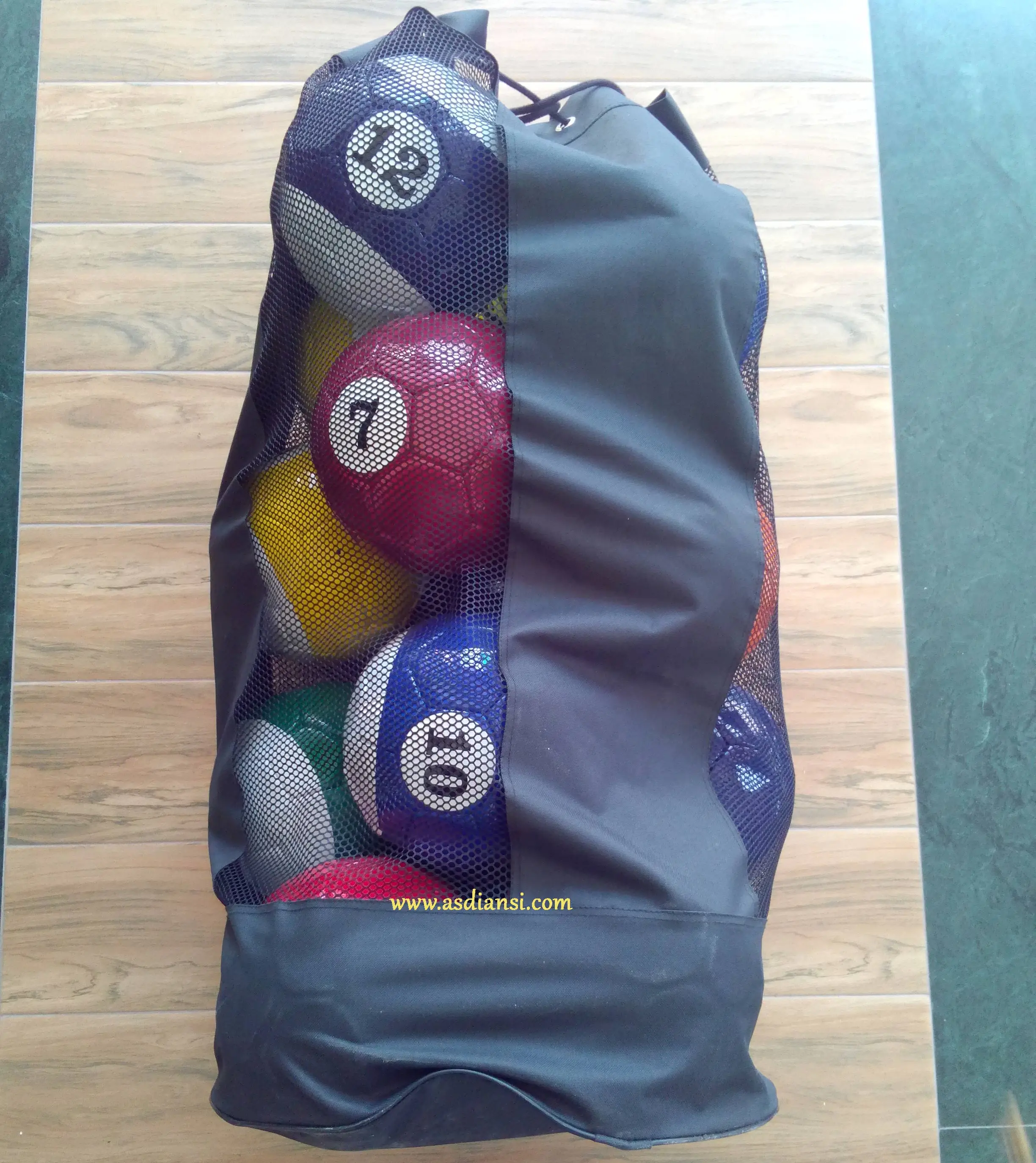 Большая вместительная сумка для футбольных мячей бильярдных